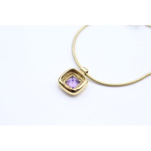 60 - 9ct gold amethyst pendant necklace, bezel set   - 3.4 g