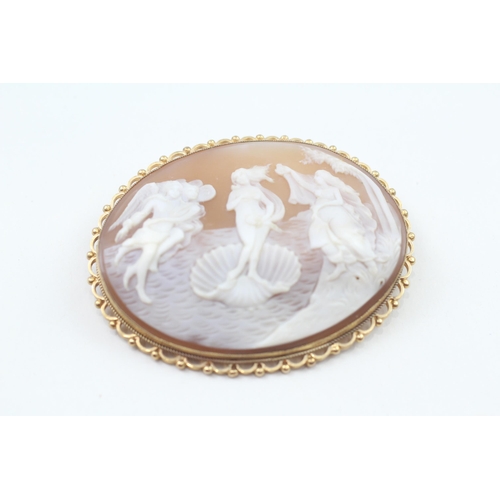 68 - 9ct gold shell cameo brooch of the birth of venus (16.6g) - As seen - Safety chain broken