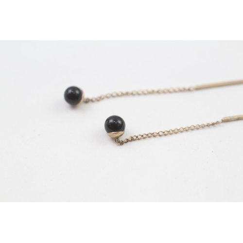 75 - 9ct gold black onyx drop earrings (0.5g)