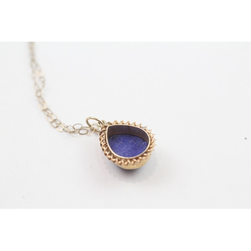 85 - 9ct gold lapis luzuli pendant necklace (1.5g)