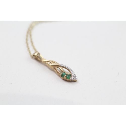 93 - 9ct gold emerald & diamond pendant necklace (1.8g)