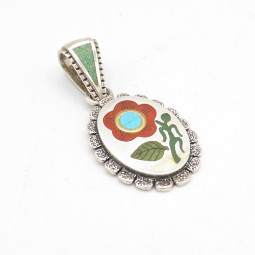 399 - Navajo jewellery pendants and ring (28.8g)