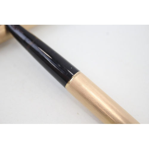 580 - Vintage PARKER 61 Gold Plated Fountain Pen w/ 14ct Gold Nib WRITING (24g)