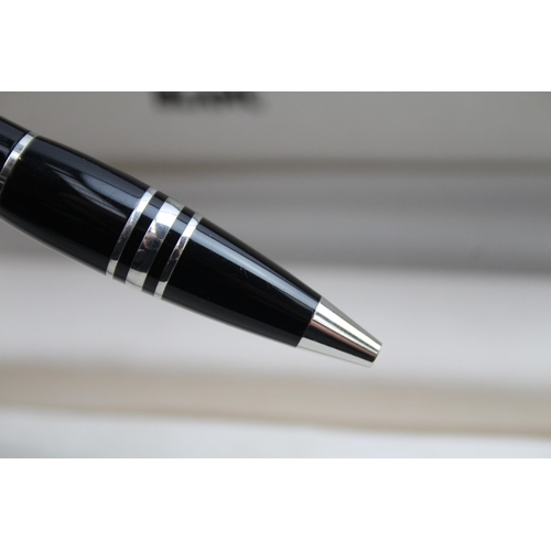 594 - Montblanc Starwalker Ballpoint Black Cased Pen / Biro WRITING Original Box