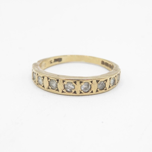 88 - 9ct gold diamond half eternity ring (2.3g) Size  O