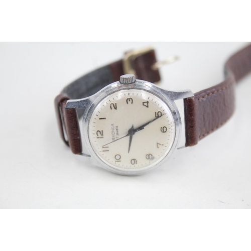 553 - Men's Vintage WRISTWATCHES Hand-wind Inc Cyma - Watch Runs -