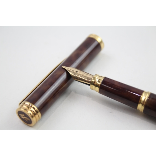 583 - WATERMAN Ideal Brown Lacquer Fountain Pen w/ 18ct Gold Nib WRITING