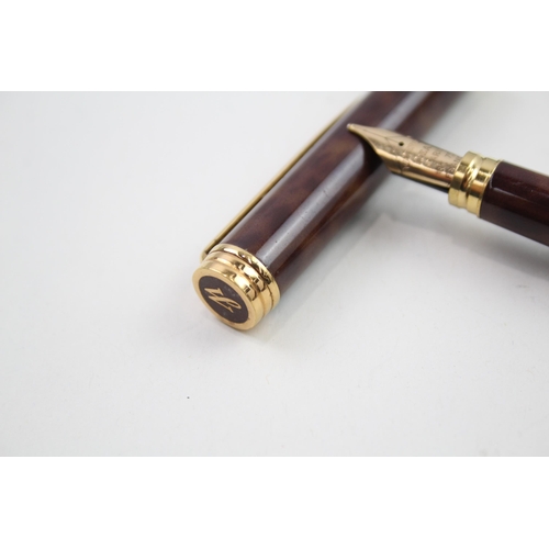 583 - WATERMAN Ideal Brown Lacquer Fountain Pen w/ 18ct Gold Nib WRITING