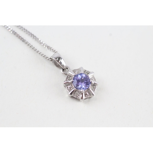 100 - 9ct gold tanzanite & diamond pendant necklace (3.4g)