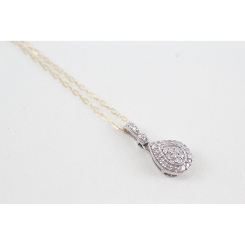 102 - 9ct gold diamond cluster pendant necklace (1.6g)