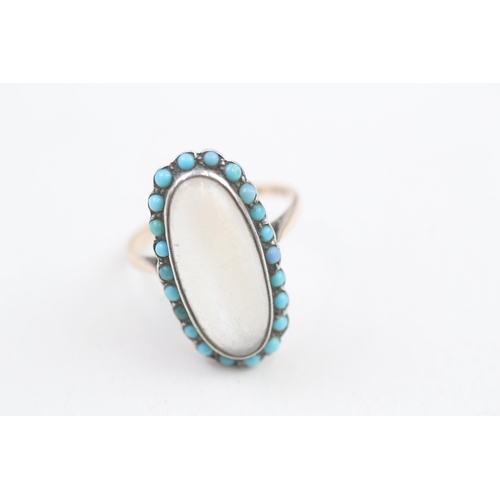 151 - 9ct gold and silver antique moonstone and turquoise ring (3.1g) Size N