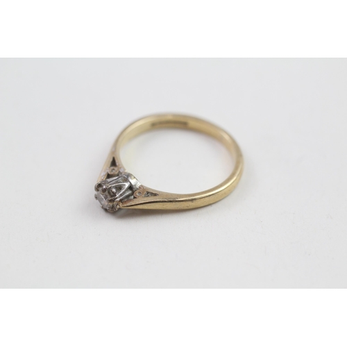 22 - 9ct gold diamond solitaire ring, claw set (2.3g) Size  M