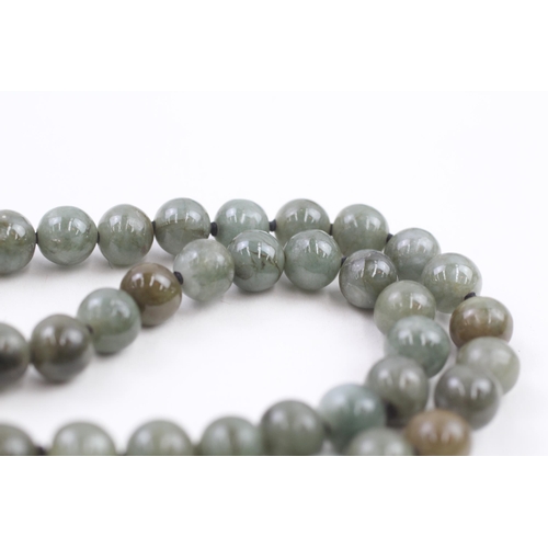 26 - 14ct gold polished jade necklace (88.5g)