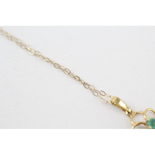 267 - 9ct gold vintage emerald pendant necklace (1.3g)