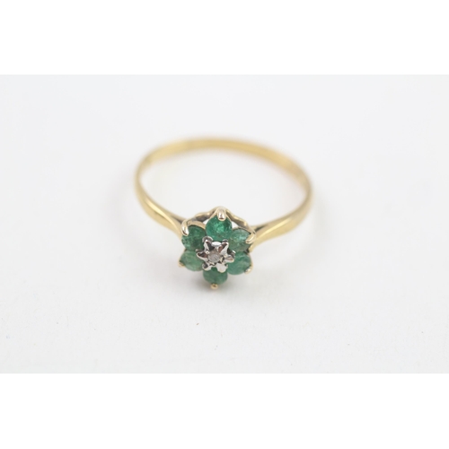 283 - 9ct gold emerald and diamond dress ring (1.5g) Size  P