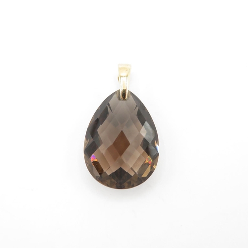 327 - HM 9ct gold pendant with smoky quartz (5.8g)