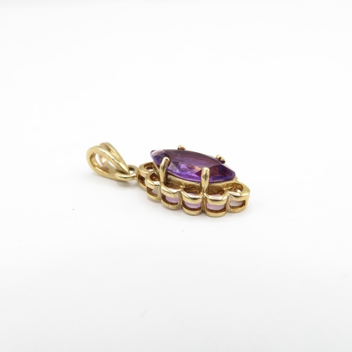 328 - HM 9ct gold pendants x2 with amethyst (2.6g)