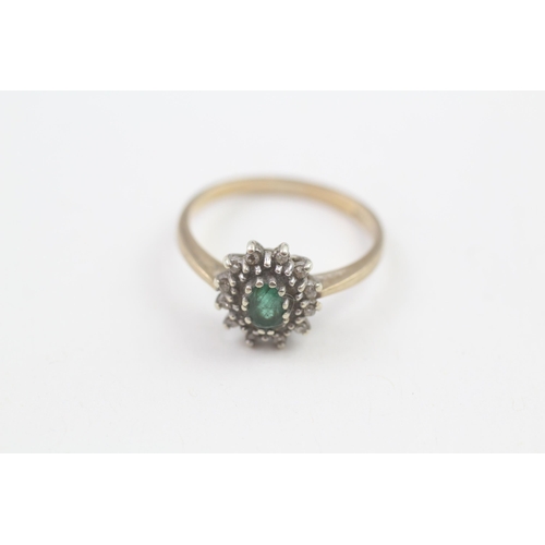 6 - 9ct gold 1980's emerald & diamond cluster ring, claw set (2.3g) Size  O