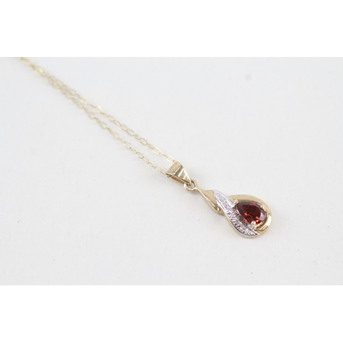 97 - 9ct gold pear cut garnet & diamond pendant necklace (1.3g)