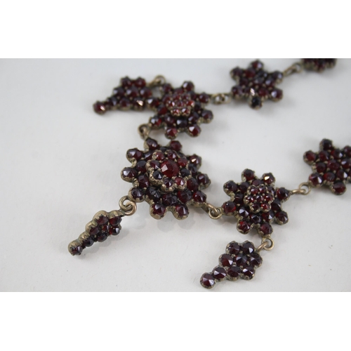 332 - A collection of antique Bohemian Garnet jewellery (27g)