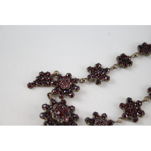 332 - A collection of antique Bohemian Garnet jewellery (27g)