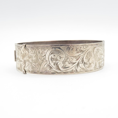 374 - HM silver bangle  27.1g