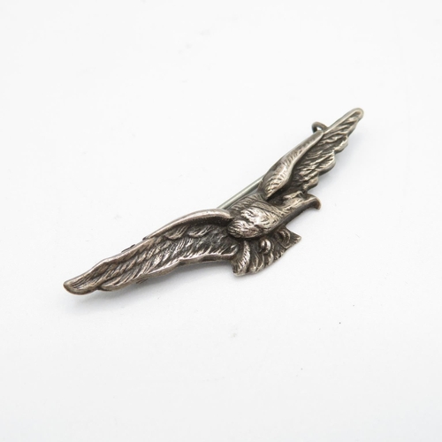 375 - HM silver bird brooches x3   8g total weight