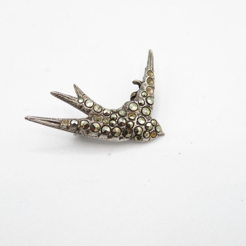 375 - HM silver bird brooches x3   8g total weight