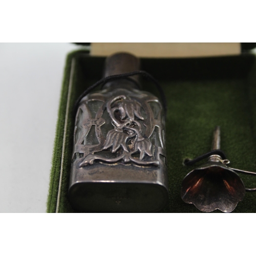 388 - Vintage Hallmarked 1990 London Sterling Silver HARRODS Scent Bottle (40g)