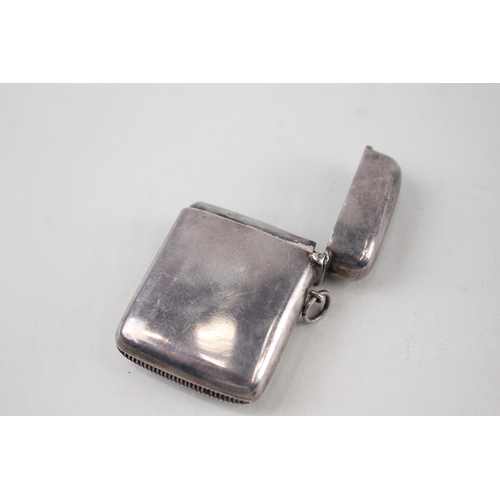 406 - Antique Edwardian 1907 Birmingham Sterling Silver Plain Vesta / Match Case (61g)