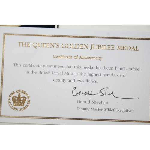 469 - Boxed ER.II Queens Golden Jubilee Medal with C.O.A