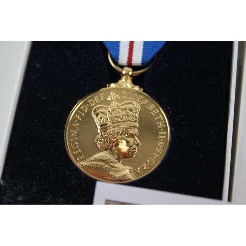 469 - Boxed ER.II Queens Golden Jubilee Medal with C.O.A