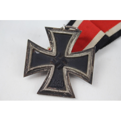 483 - WW2 German Iron Cross 2nd Class Ring Stamp no. 11