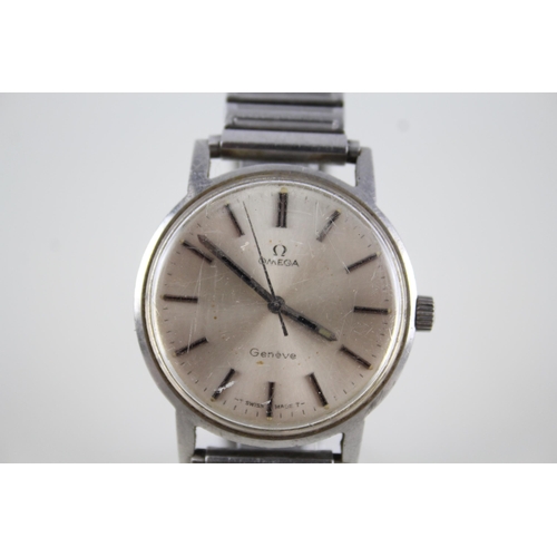 525 - Men's Vintage OMEGA Geneve Watch Hand-Wind - Watch Runs -