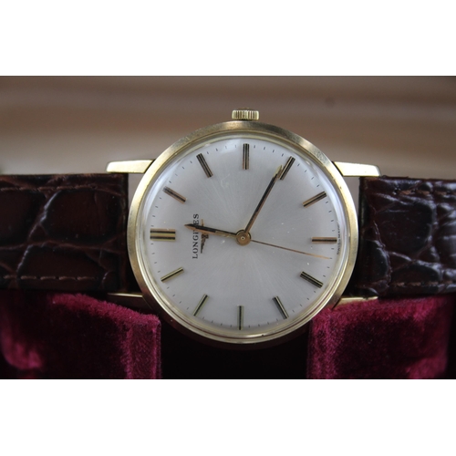 528 - Men's Vintage Longines 9ct Gold Presentation Watch Hand-Wind - Watch Runs -