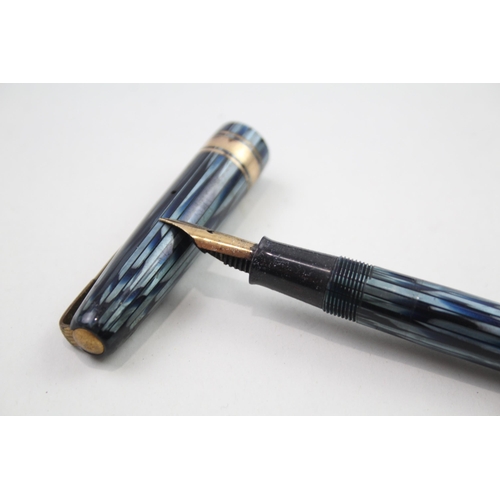 573 - Vintage WATERMAN W5 Navy Striped Fountain Pen w/ 14ct Gold Nib WRITING