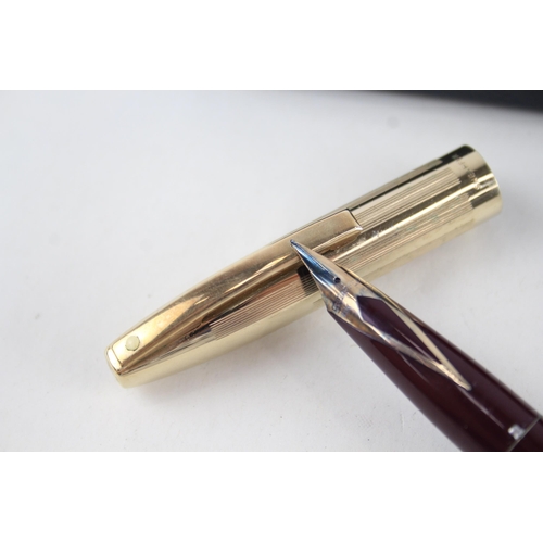 577 - Vintage SHEAFFER Imperial Burgundy Fountain Pen w/ 14ct Gold Nib WRITING Boxed