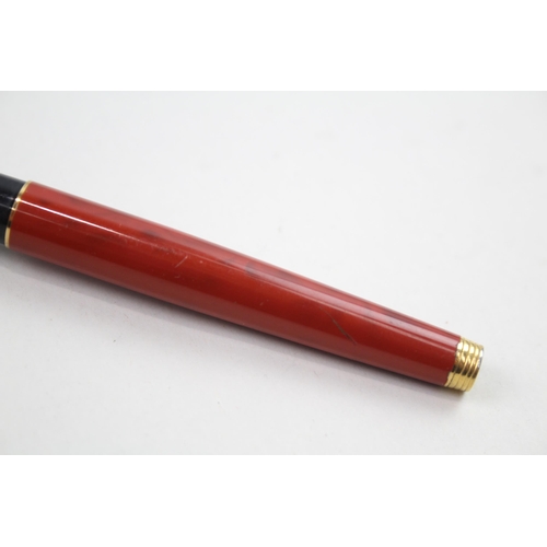 578 - Vintage PARKER 75 Orange Lacquer Fountain Pen w/ 14ct Gold Nib WRITING