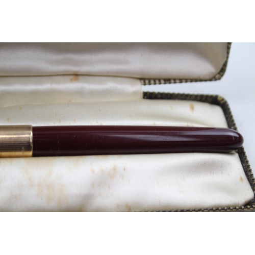 589 - Vintage PARKER 51 Burgundy Fountain Pen 14ct Gold Nib, Rolled Gold Cap WRITING