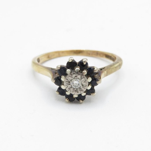 2 - 9ct gold sapphire & diamond cluster ring (3g) Size  R