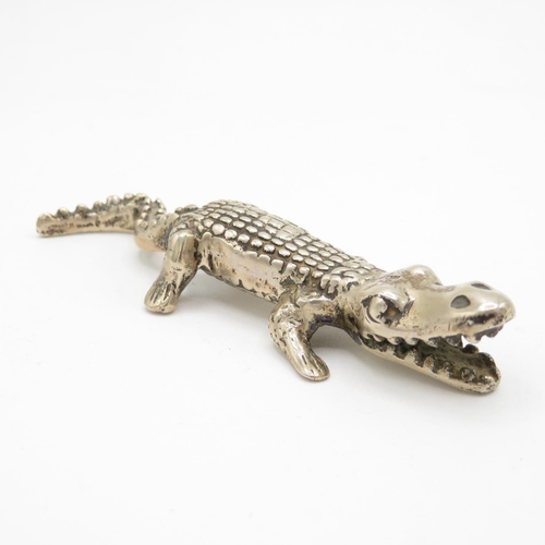 467 - Vintage Stamped .800 SILVER Novelty Crocodile Ornament / Paperweight 77g