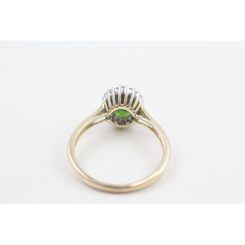 113 - 9ct gold diamond & chrome diopside oval halo ring 2.2g Size O