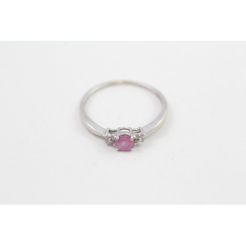 175 - 9ct gold diamond & pink gemstone dress ring 1.2g Size P