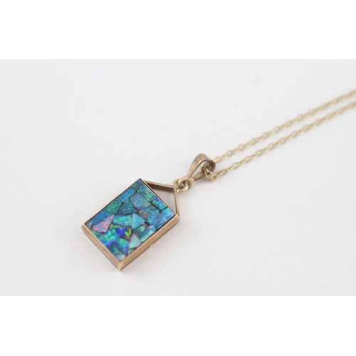 208 - 9ct gold mosaic opal doublet pendant necklace 3.3g