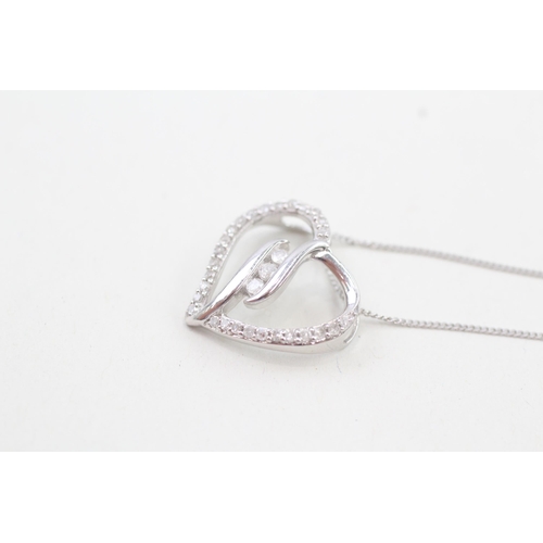 248 - 9ct white gold diamond heart pendant necklace 2.4g