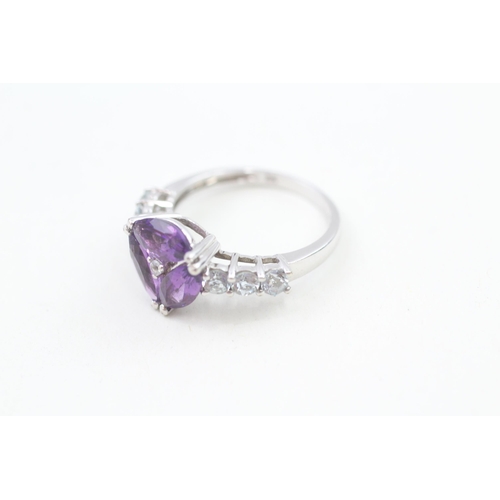 258 - 9ct white gold amethyst & aquamarine dress ring 3.4g Size O