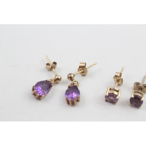 310 - 2x 9ct gold amethyst stud & drop earrings with scroll backs 1.7g