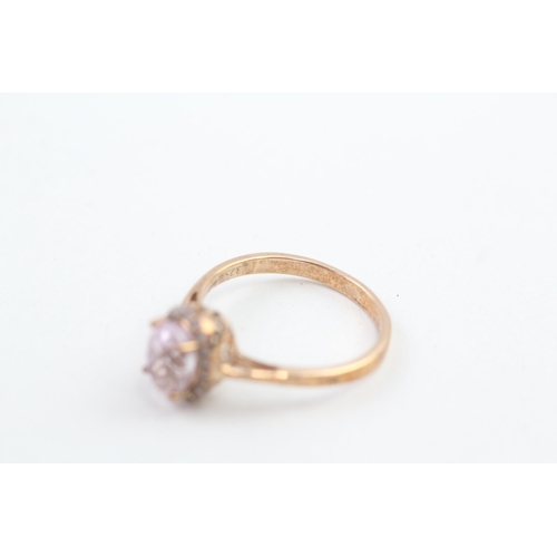 322 - 9ct gold kunzite and diamond halo dress ring 3g Size R