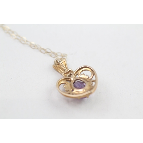 62 - 9ct gold oval amethyst heart pendant necklace 2.1g