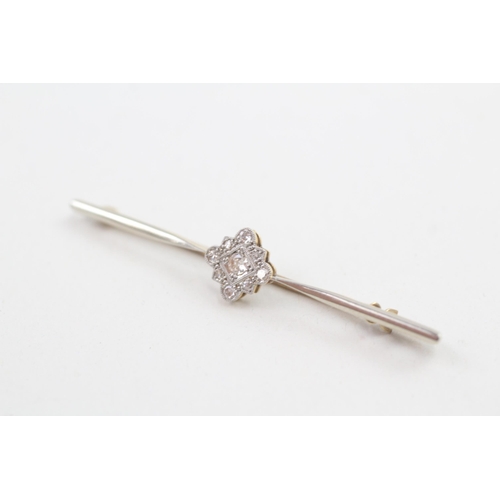 97 - 15ct gold antique diamond cluster bar brooch 3.2g